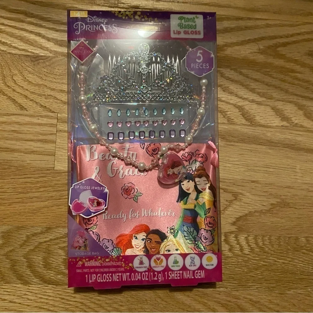 Disney Princess Collection Jewelry Necklace Tiara Hair Clip NEW Lip Gloss Bag